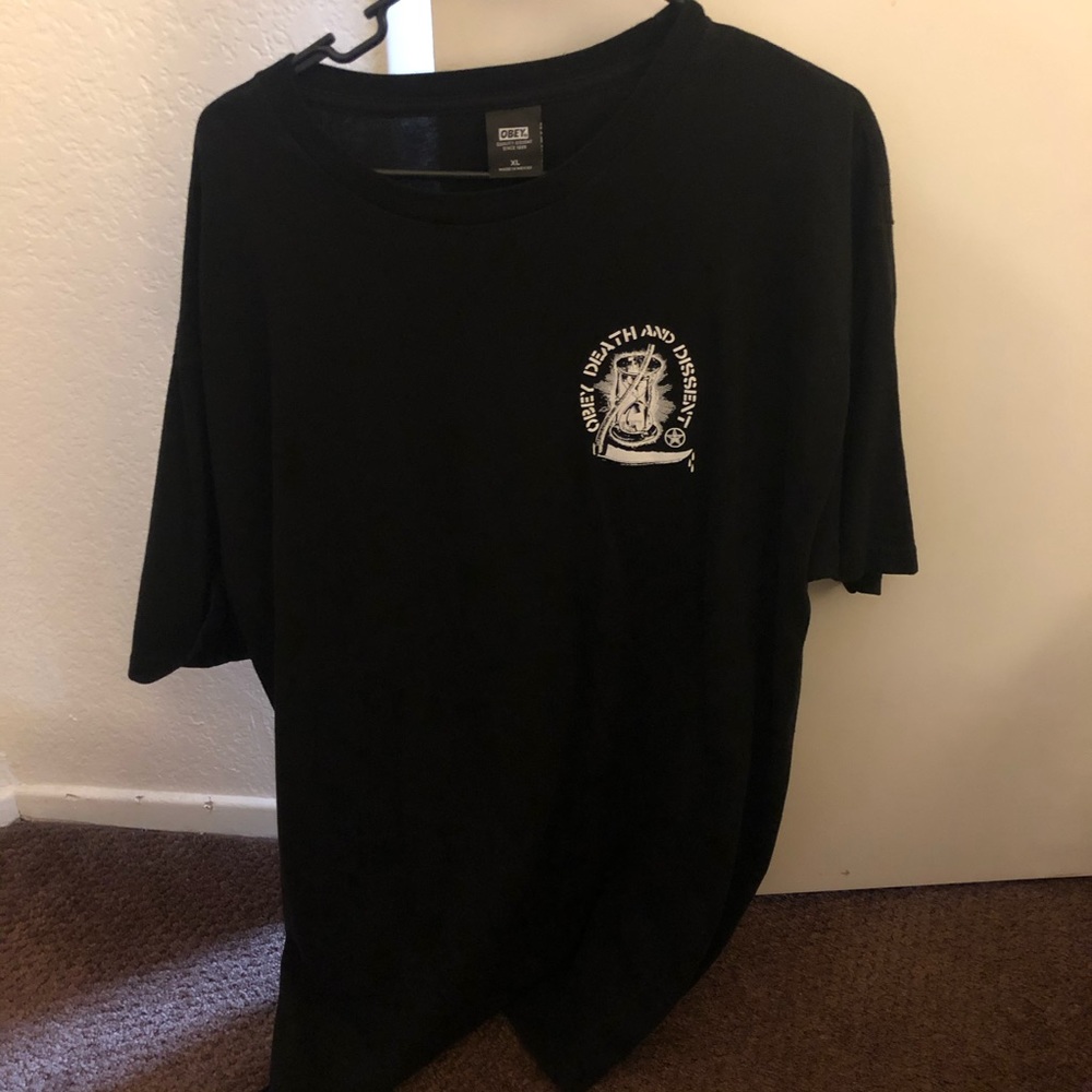 Obey shirt